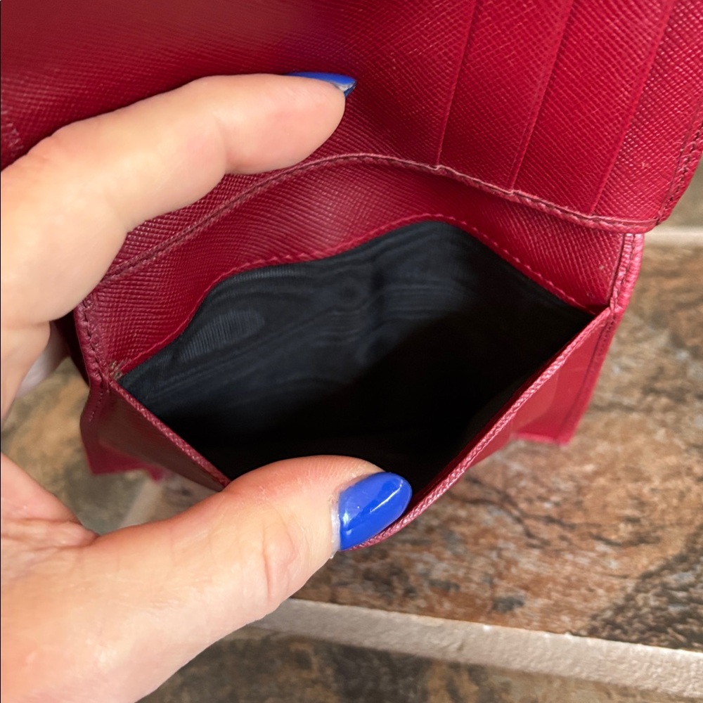 Prada BI/Tri-Fold Saffiano Leather Wallet - Picture 9 of 9